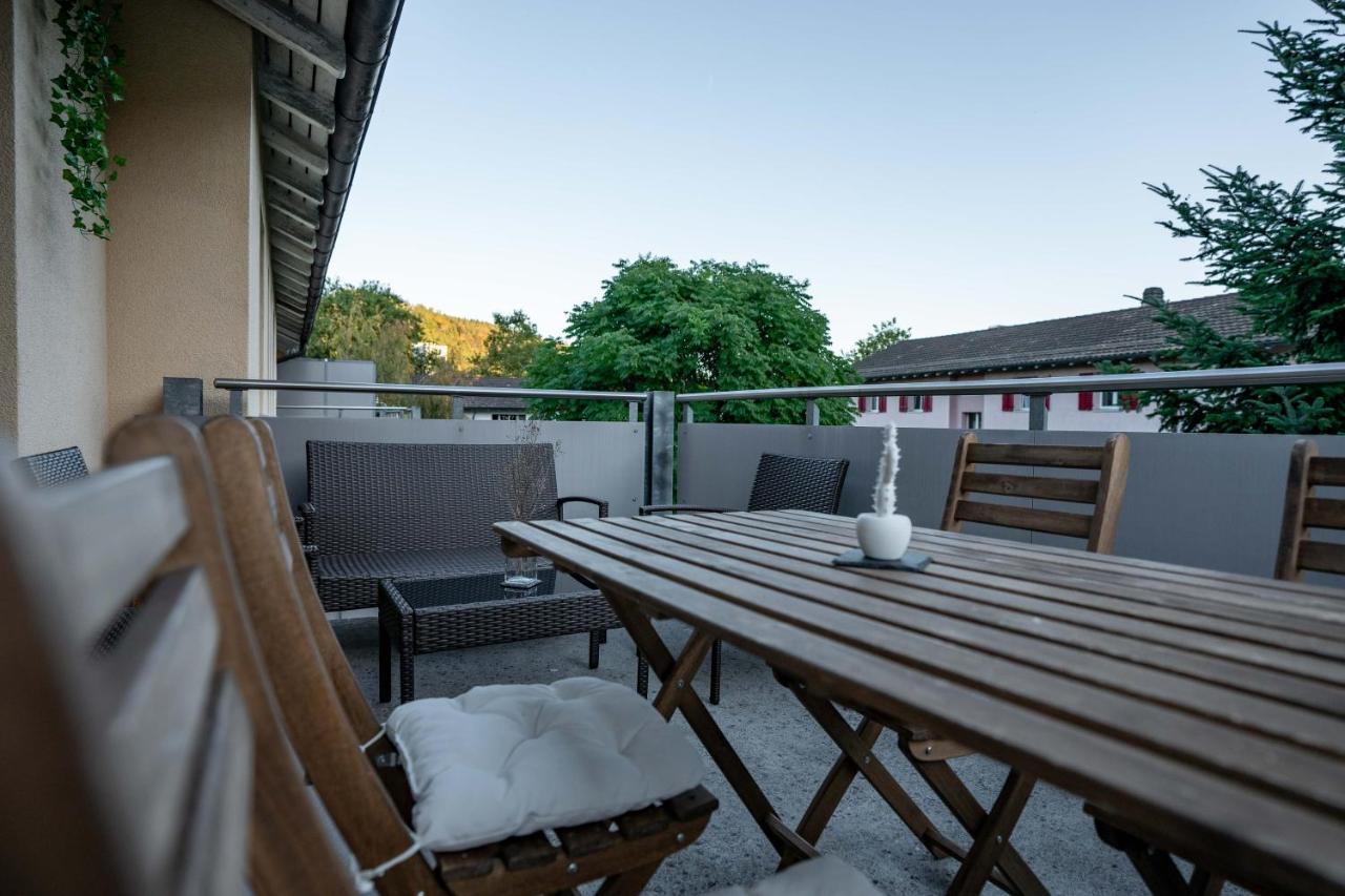 Moderne Wohnung Mit Parkplatz - Top Floor Ostermundigen Eksteriør bilde